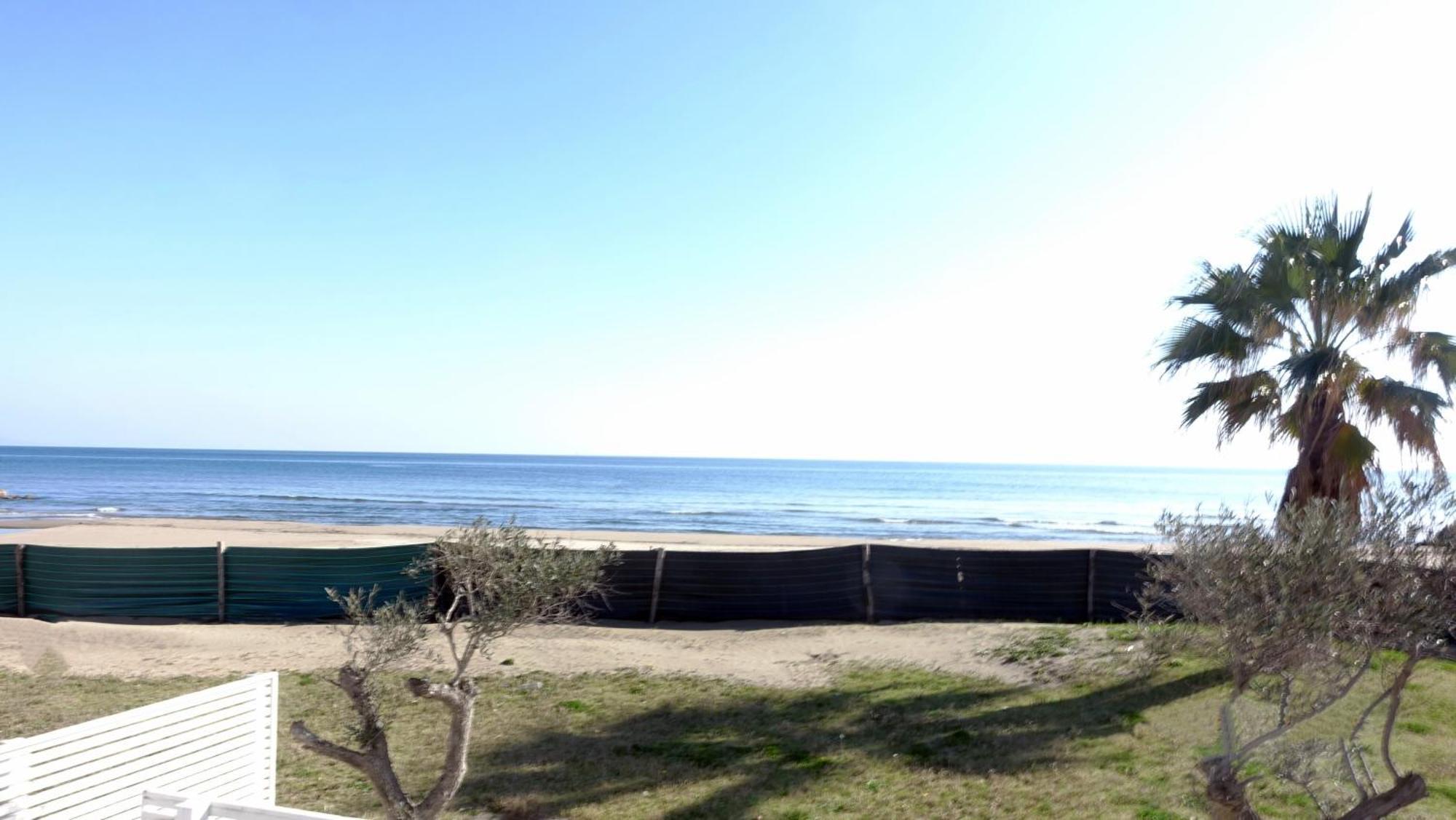 Female * San Felice Circeo